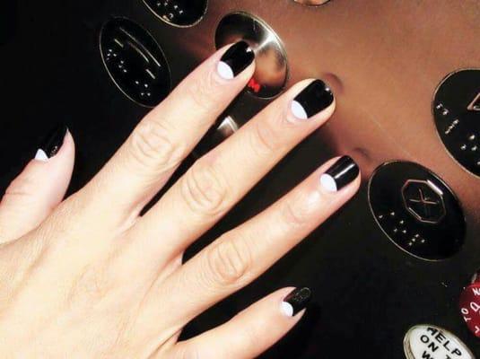 Perfect  manicure  for this season