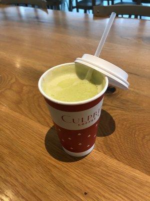 Matcha with oat milk... like the hint of vanilla!