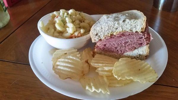 Corned beef sandwich and macaroni salad.