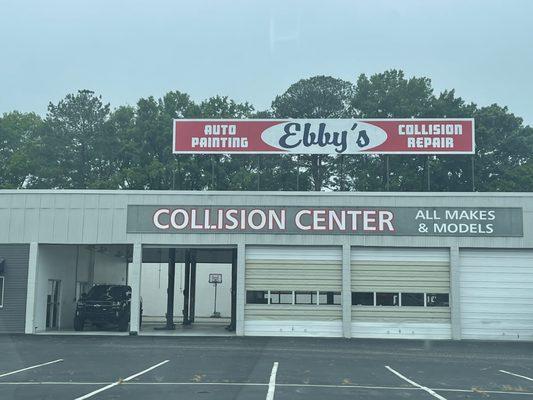 Ebby's Auto Painting & Collision Repair