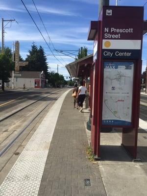 North Prescott Street MAX Station