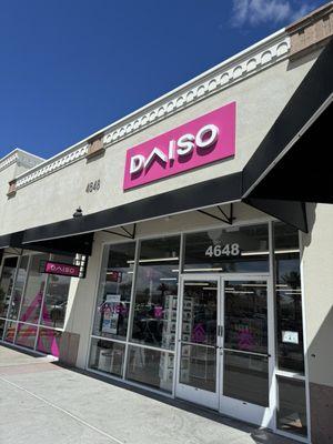 Daiso Exterior