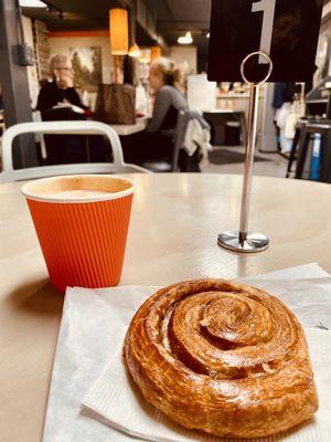 Cinnamon swirl and a ginger latte- so good.