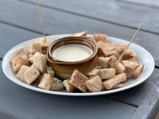 Swiss Cheese Fondue