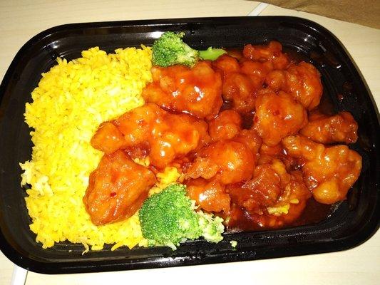 General Tso's chicken combo