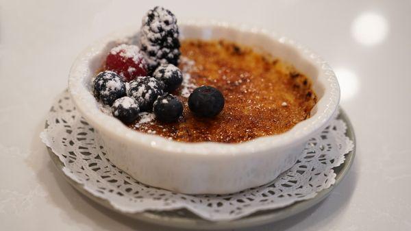 Berry Crème brûlée by Ellie, cafe ile, Tysons