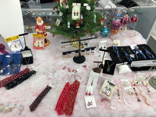 Christmas Jewelry and Supplies