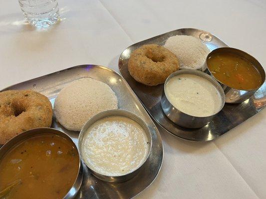 3. Idly/Vada - the coconut chutney is so good!