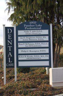 East Hill Endodontics Sign