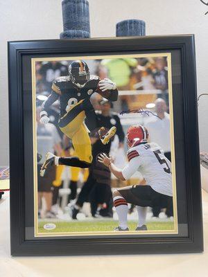 Antonio Brown autographed photo kicking the Cleveland Browns punter. Legendary moment!!