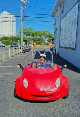 Scoot-coup rentals in the parking lot before going on the road.