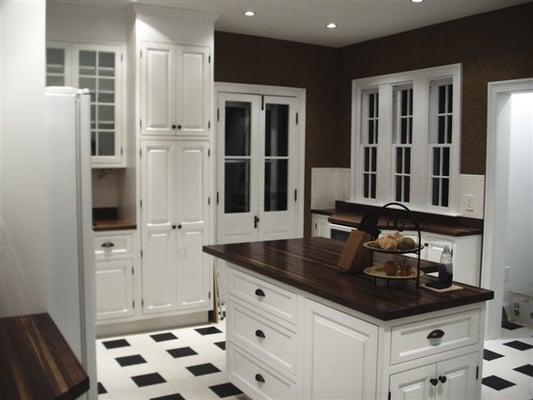 Call us today for your free kitchen or bath remodeling estimate.