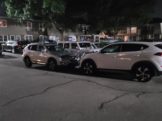 This resident at the 3rd Court, in Bayport, NY refuses to obey the laws and parking rules from the Landlord. Is this a joke?