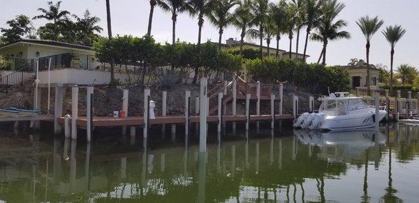 Beautiful custom dock in coral gables waterway