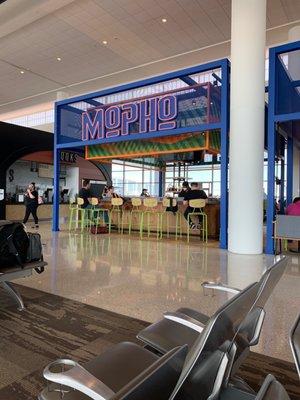 MoPho Bar area