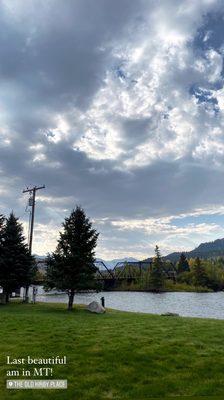 Cloudy fall morning at the Old Kirby Place