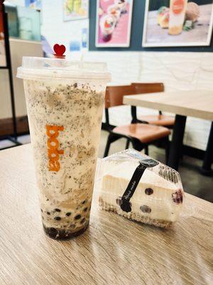 Cookies Milk Tea Tornado w/ Boba + Blueberry Cheesecake