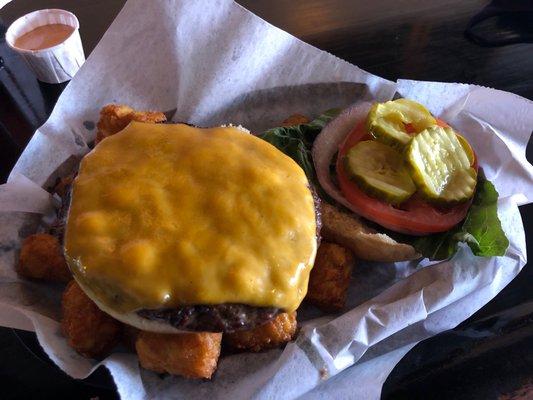 Cheeseburger. Cheddar.