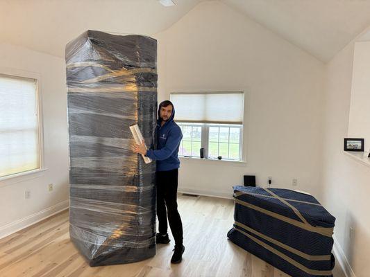 Our movers use high-quality packing materials,to safeguard your furniture from scratches, dents, and other damages during transit.