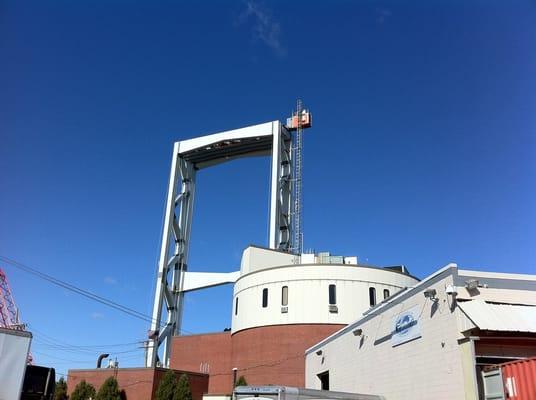 New Chelsea Street Bridge under construction.