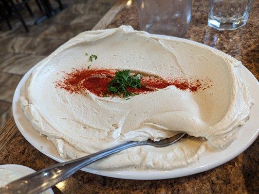 Large Hummus