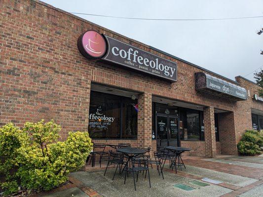 Coffeeology, Greensboro