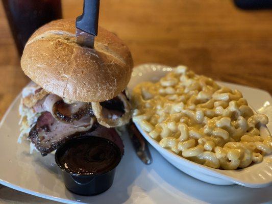 JJ's Tap and Smokehouse