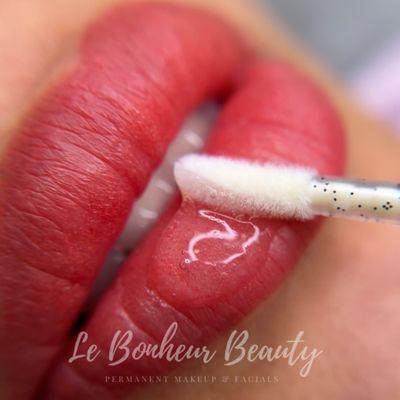 Lip blush tattoo