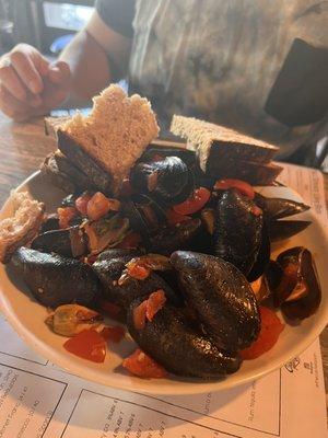 Mussels in herb sauce