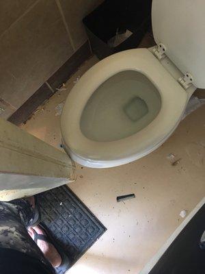 Bathroom door hits the toilet