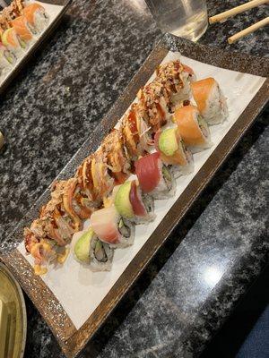 Rainbow roll pictures in front.