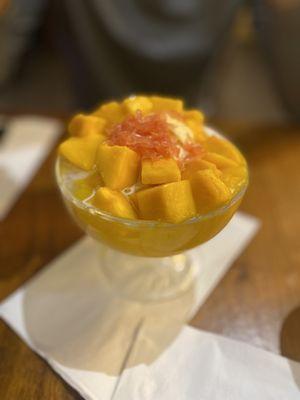 A3. Snow White Mango Juice with Sago and Pomelo with Ice Cream