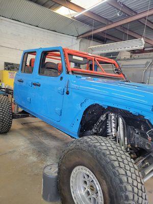 Jeep Gladiator repairs and custom paint job