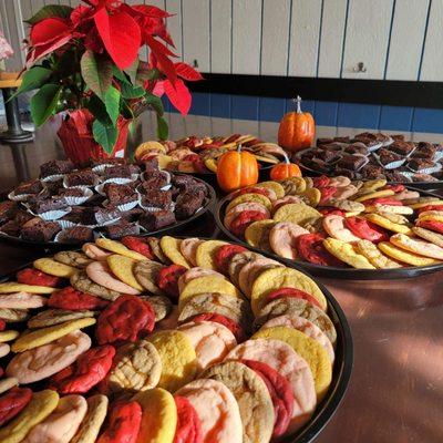 Cookie party trays