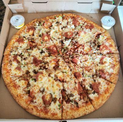 18" No Brainer Deluxe Pizza - Half without ham per request