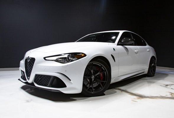 ALFA ROMEO GIULIA 
QUADRIFOGLIO