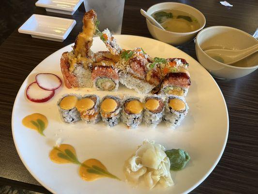 Pink lady roll and spicy tuna roll