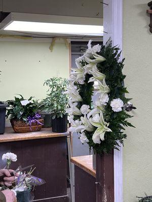 Wreaths and varied arrangements