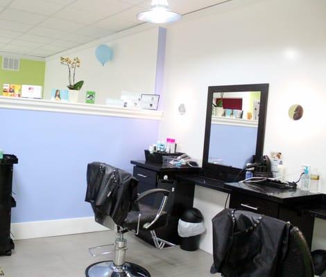 Deeva Salon