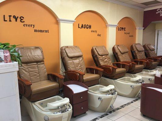 New Remodeling and upgraded of all new pedicure chairs