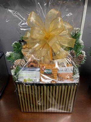 small basket for a client during xmas !