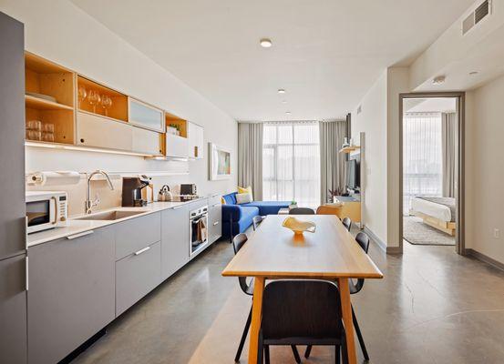 Kitchen and dining area.