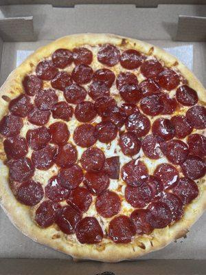 Large pepperoni pizza was amazing