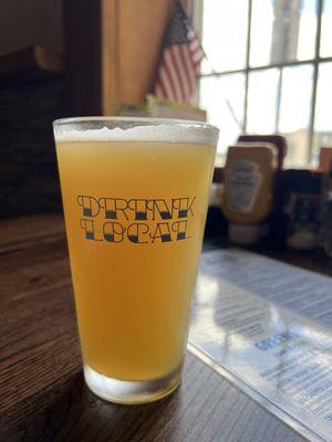 Broken Heels Hazy IPA (New Trail Brewing Company-PA)