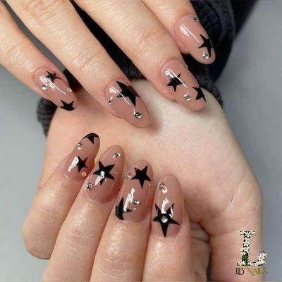 Lily Nails