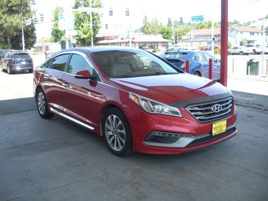 2017 Hyundai Sonata
 Sport, Limited. No accident. It has 20 Service history records. All maintenance performed at Hyundai
 $9490