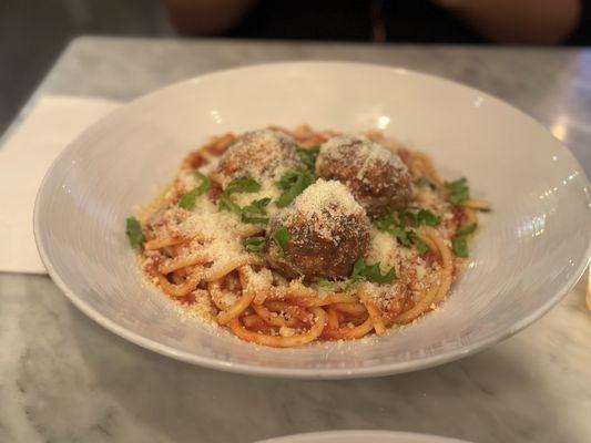 Bucatini with meatballs