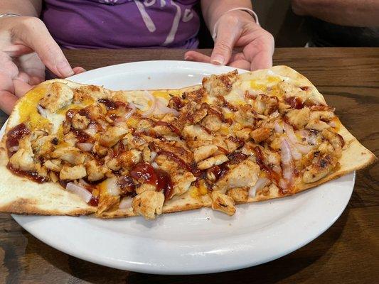 Bbq chicken flat bread