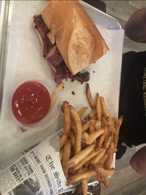 Pastrami sandwich. Great fries