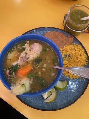 Caldo de Pollo